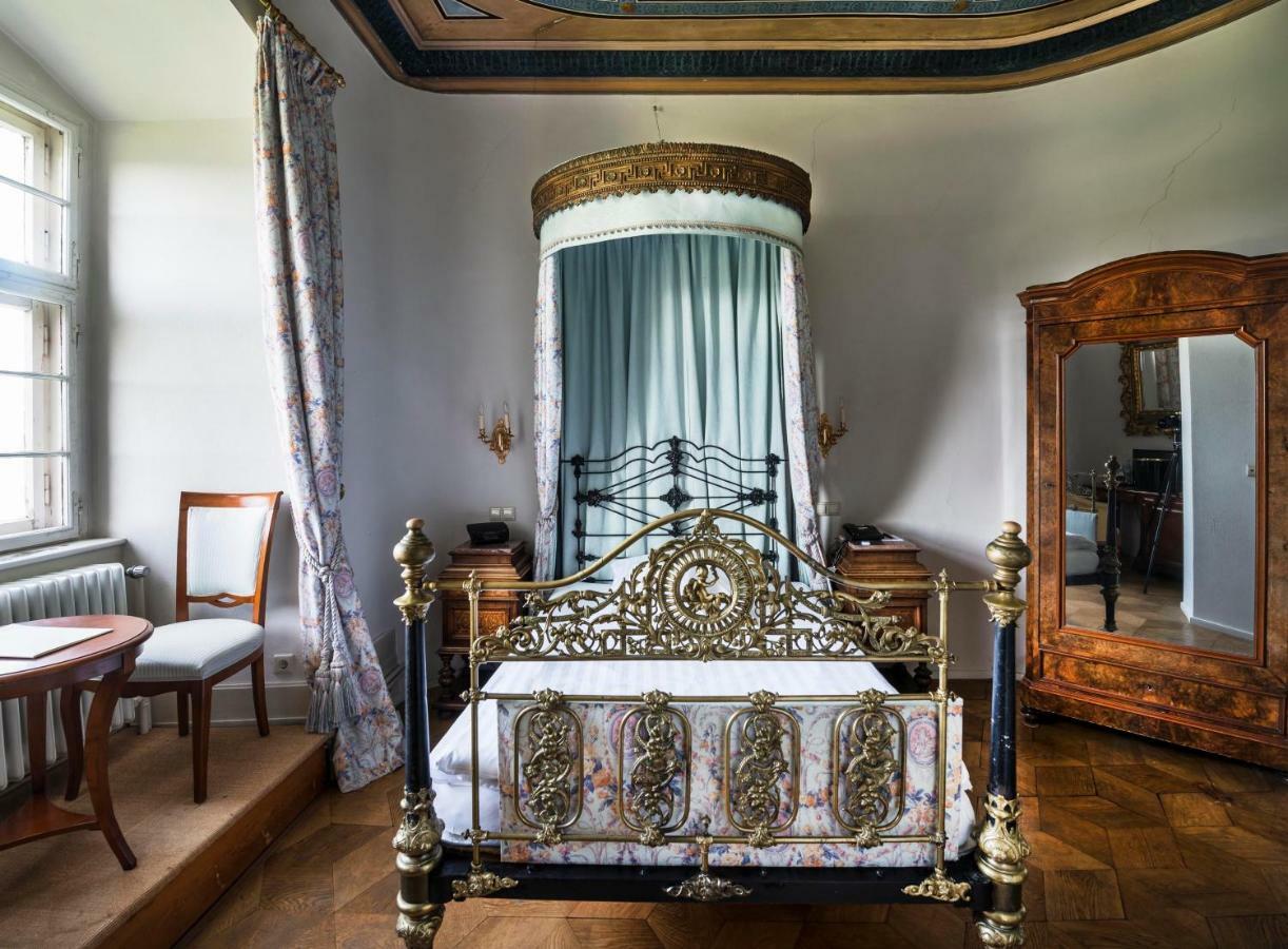 Schloss Weitenburg Starzach Экстерьер фото
